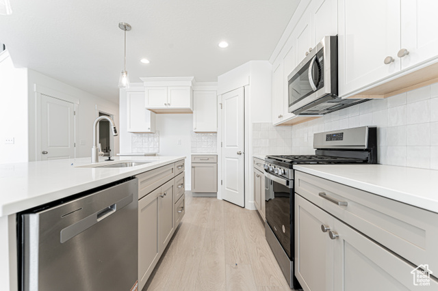 Photo 10 for MLS #2095762 at 13738 S Eckhart Ln #2306