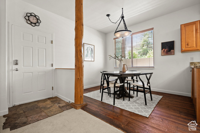 Photo 5 for MLS #2095816 at 1600 W Pinebrook Blvd #F3