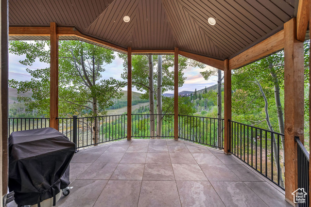 Photo 66 for MLS #2095883 at 1960 N Lake Dr