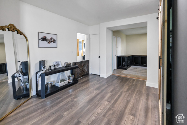 Photo 6 for MLS #2095885 at 340 N Main St