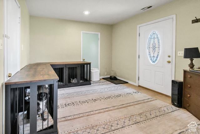 Photo 3 for MLS #2095885 at 340 N Main St