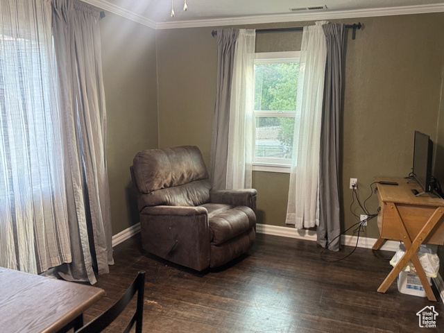 Photo 3 for MLS #2095966 at 414 W Center St