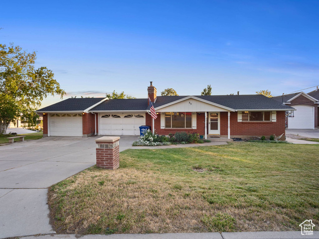 35 N MOUNTAIN RD, Fruit Heights UT 84037