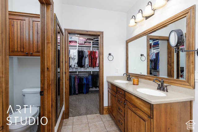 Photo 26 for MLS #2096011 at 2124 N Heritage Dr
