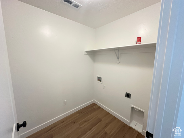 Photo 17 for MLS #2096021 at 324 E 1480 North #48