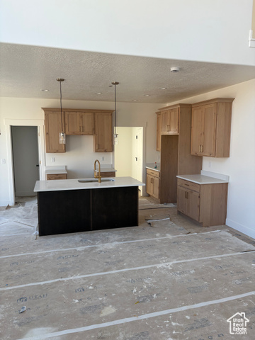 Photo 2 for MLS #2096029 at 412 E Luna Cir #62