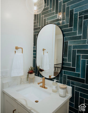 Photo 11 for MLS #2096032 at 1577 N 1350 East #1