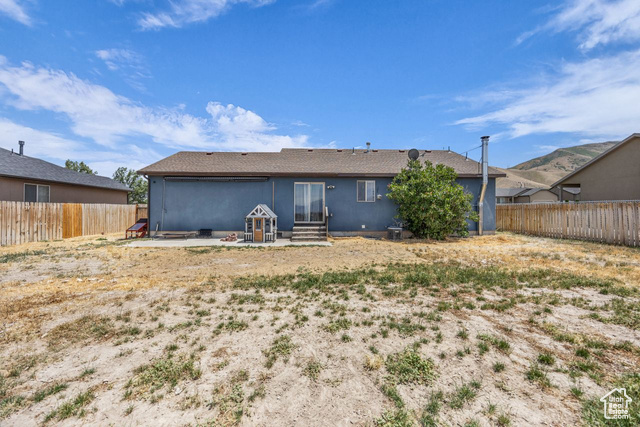 Photo 37 for MLS #2096102 at 726 S 1050 West