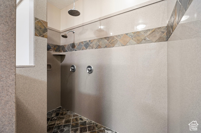 Photo 21 for MLS #2096108 at 192 E 2200 North