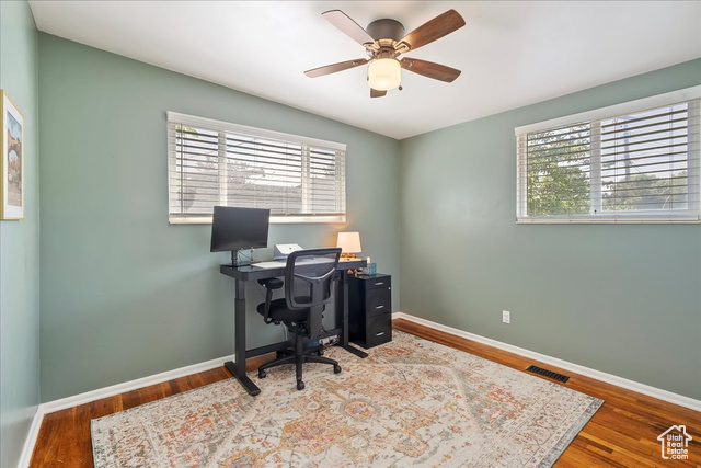 Photo 13 for MLS #2096139 at 3385 W Florlita Ave