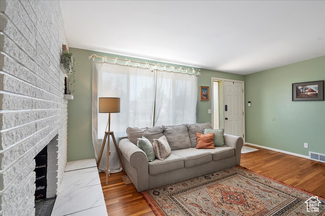 Photo 23 for MLS #2096139 at 3385 W Florlita Ave