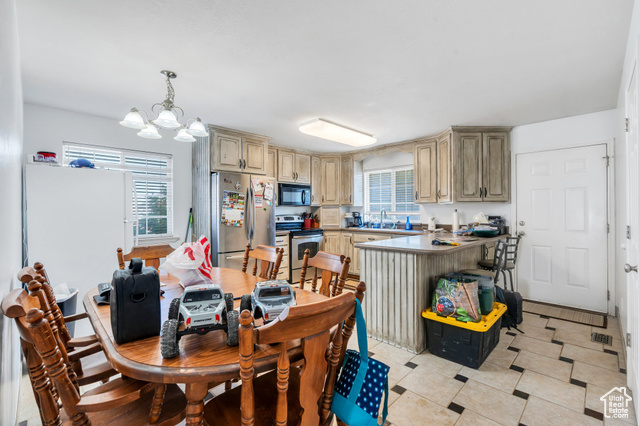 Photo 5 for MLS #2096146 at 969 E 550 North