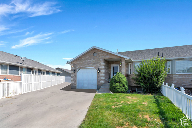 Photo 24 for MLS #2096146 at 969 E 550 North