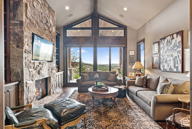 Photo 18 for MLS #2096200 at 9021 N Promontory Ridge Rd #43