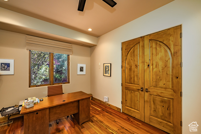 Photo 12 for MLS #2096201 at 2336 W Entrada Trl #26