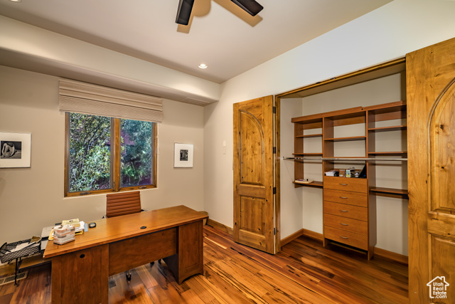 Photo 13 for MLS #2096201 at 2336 W Entrada Trl #26