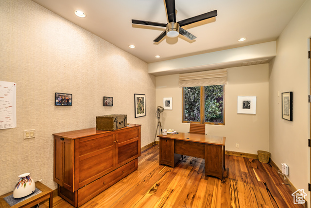 Photo 14 for MLS #2096201 at 2336 W Entrada Trl #26