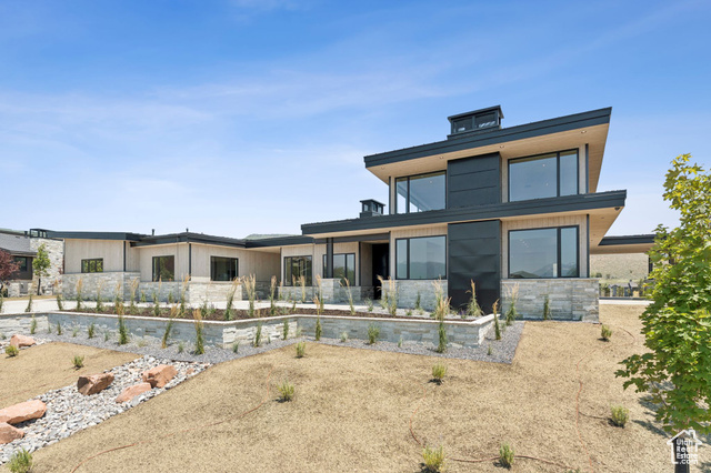 Photo 26 for MLS #2096207 at 3057 E Corral Peak Cir #147