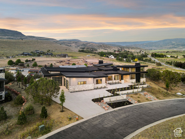 Photo 27 for MLS #2096207 at 3057 E Corral Peak Cir #147