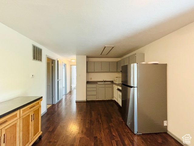333 E 4500 S #13, Murray UT 84107