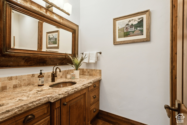 Photo 41 for MLS #2096217 at 2260 Bear Hollow Dr