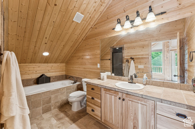 Photo 35 for MLS #2096220 at 764 Blue Spruce Dr #764