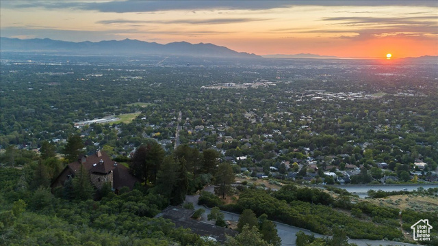 Photo 9 for MLS #2096251 at 5060 S Mile High