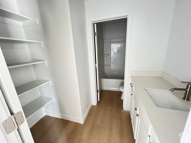 Photo 10 for MLS #2096252 at 2969 N Kingbird Dr #614
