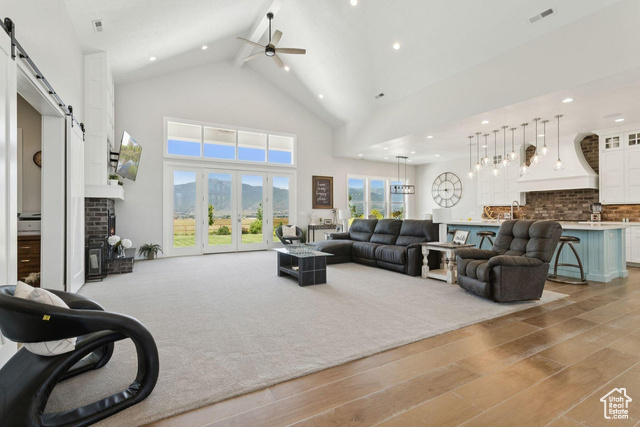 Photo 10 for MLS #2096265 at 372 W 3000 South