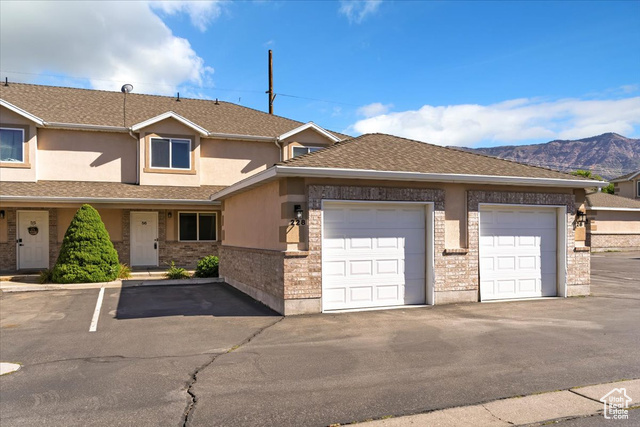 MLS #2096273 - 228 W 1975 North #56