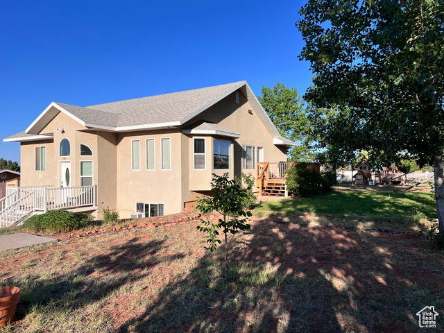 Photo 5 for MLS #2096298 at 785 N Homestead St