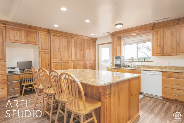 Photo 16 for MLS #2096298 at 785 N Homestead St