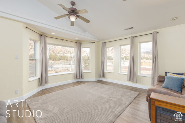 Photo 9 for MLS #2096298 at 785 N Homestead St