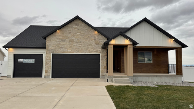 443 E Stafford St #137
                     MLS #2096305