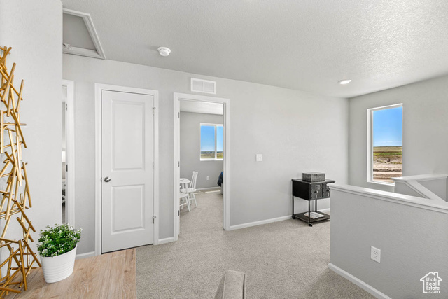 Photo 20 for MLS #2096313 at 352 N Broadway Dr #1015