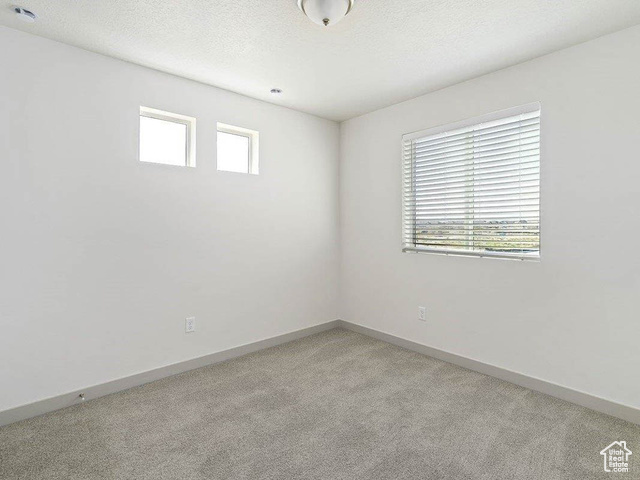 Photo 15 for MLS #2096317 at 344 N Broadway Dr #1017
