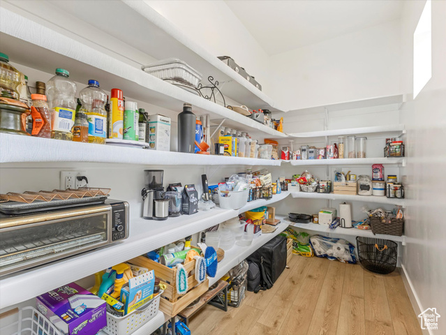 Photo 15 for MLS #2096323 at 5796 N Valley View Rd