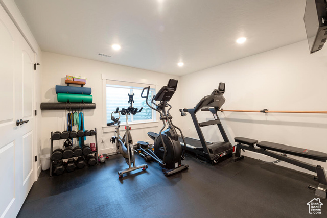 Photo 35 for MLS #2096329 at 2071 S 500 East