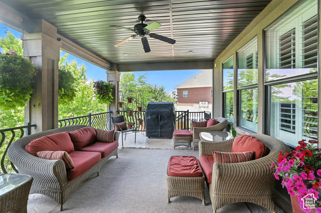 Photo 9 for MLS #2096344 at 1273 Cedar Heights Dr