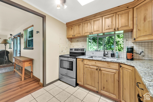 Photo 14 for MLS #2096354 at 655 Ogden Cyn