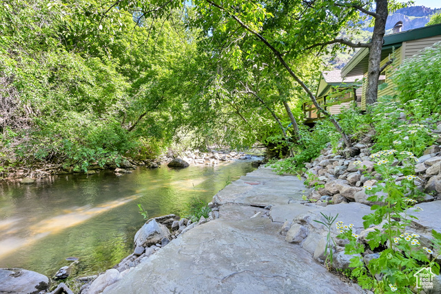 Photo 43 for MLS #2096354 at 655 Ogden Cyn