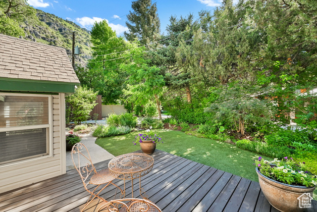 Photo 27 for MLS #2096354 at 655 Ogden Cyn