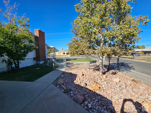 Photo 30 for MLS #2096359 at 217 Wilkins