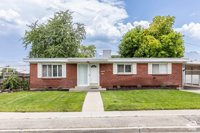 5655 S 700 W, Murray UT 84123