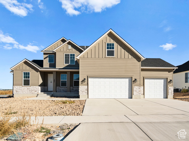 Photo 2 for MLS #2096389 at 261 E 1150 North #72