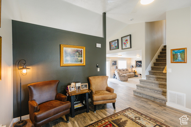 Photo 9 for MLS #2096393 at 1348 E Hawk Way