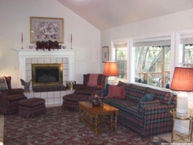 546 Creek View Dr, Murray, UT 84107 — photo 4