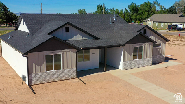 Photo 2 for MLS #2096491 at 1966 W 4750 North