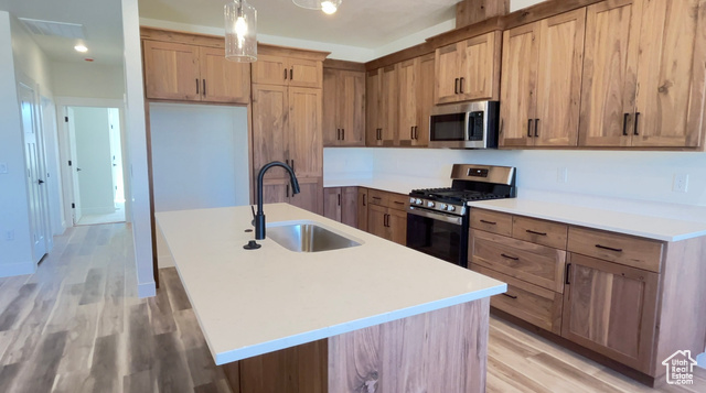 Photo 13 for MLS #2096491 at 1966 W 4750 North