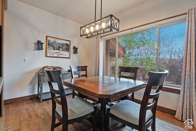 Photo 11 for MLS #2096498 at 3388 Cedar Dr